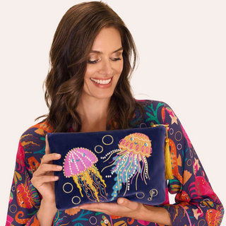 Velvet Zip Pouch - dolly mama boutique