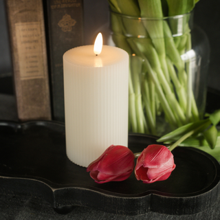 5” Grooved 3D Flame Candle - dolly mama boutique