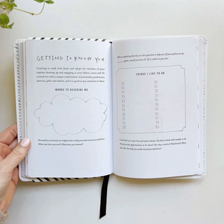 "Freely & Lightly" Journal - dolly mama boutique