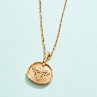 Mason Bee Necklace - dolly mama boutique