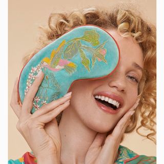 Luxury Velvet Eye Mask - dolly mama boutique