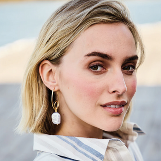 Loopy Hoop Pearl Earrings - dolly mama boutique