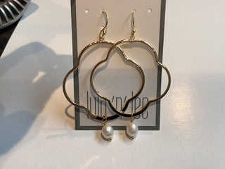 Earrings L n L