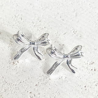 Bow Stud Silver Earrings - dolly mama boutique