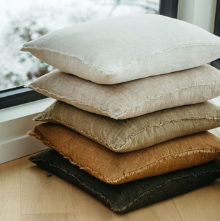 Lina Linen Pillow 20”x20”