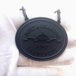 Champagne Label Necklace - dolly mama boutique