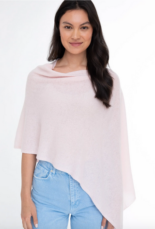 Cash. Poncho 1