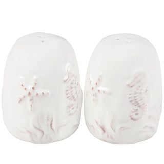 Embossed beach salt and pepper shaker set