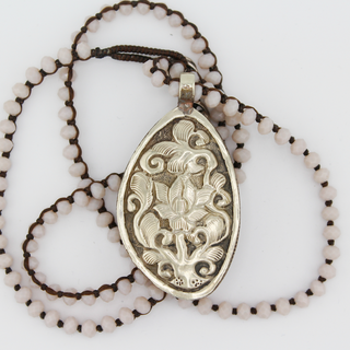Pink Stone & Quartz Necklace - dolly mama boutique