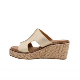 Kiss N Tell Sandal - dolly mama boutique