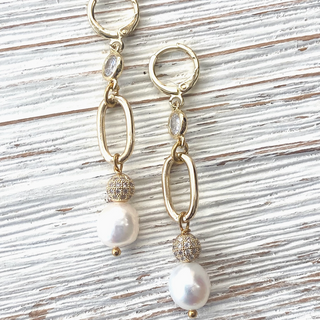 Deluxe Pearl Dangle Earrings
