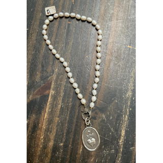 Sacred Heart Pendant Pearl Necklace