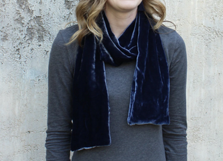 Velvet Oblong Scarf - dolly mama boutique