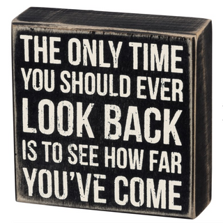 Box Sign "Look Back" - dolly mama boutique