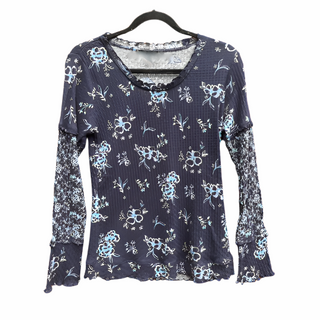 Floral Top with Frilled Neckline - dolly mama boutique