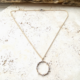 Circle Crystal Pendant Necklaces - dolly mama boutique