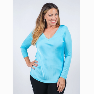 Everly V-Neck Sheen Top - dolly mama boutique