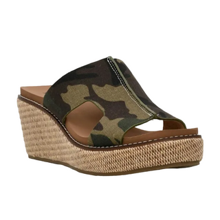 Kiss N Tell Sandal - dolly mama boutique