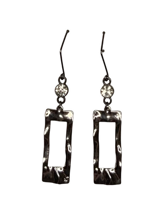 Earrings L n L