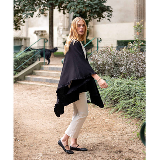 Charleston Ruffle Wrap - dolly mama boutique