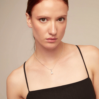 Divine Crystal Pendant Necklace - dolly mama boutique