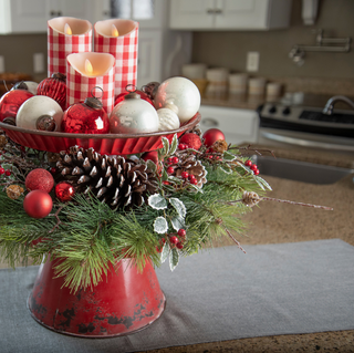 Gray Table Runner 48” HE185585