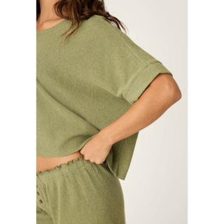 Ribbed Crop Crewneck Tee