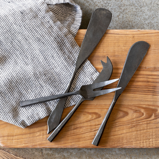 Iron Cheese Servers - dolly mama boutique