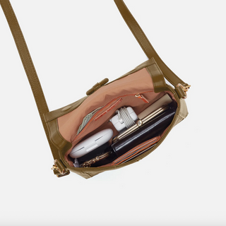 Austin Flap Crossbody - dolly mama boutique