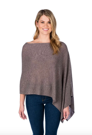Cash. Poncho 1