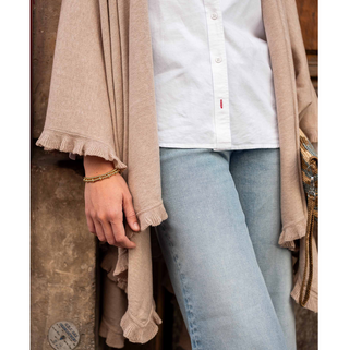 Charleston Ruffle Wrap - dolly mama boutique