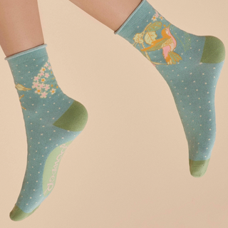 Women's High-Ankle Socks