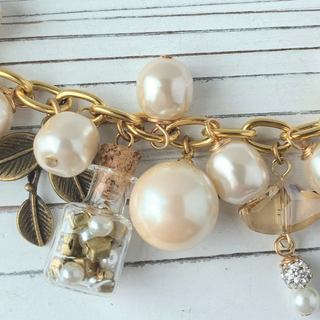 Pearl Charm Necklace - dolly mama boutique