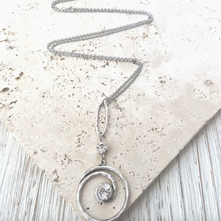 Crystal Swirl Necklace - dolly mama boutique