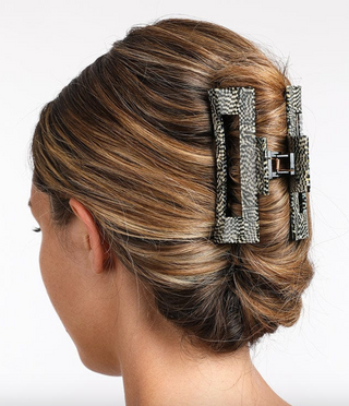 Large Rectangle Cutout Jaw Clip