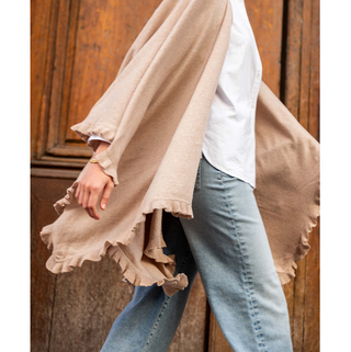 Charleston Ruffle Wrap - dolly mama boutique