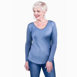 Everly V-Neck Sheen Top - dolly mama boutique