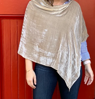 Poncho Velvet - dolly mama boutique