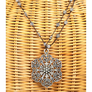 Pendant Necklace - dolly mama boutique