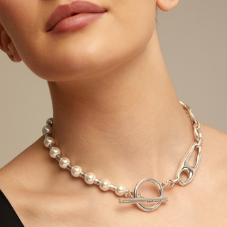 Pearl & Match Toggle Necklace