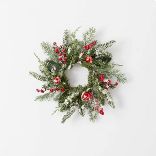 Snowy Pine Ring with Balls & Berries