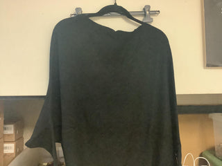 Asymmetrical  Cuf/Hem