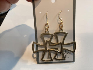 Earrings L n L
