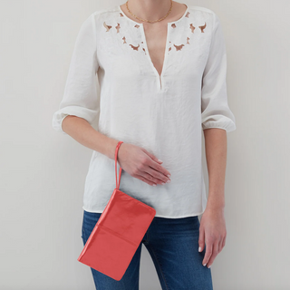 Evolve Wristlet - dolly mama boutique