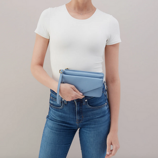 Goldie Wristlet - dolly mama boutique