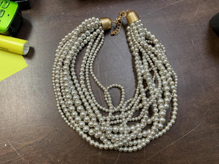 Chunky Pearl Necklace