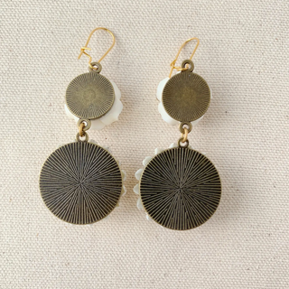Magnolia Dahlia Drop Earrings - dolly mama boutique