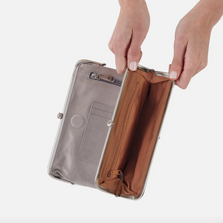 Lauren Clutch Wallet