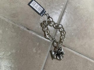 Bow Toggle Bracelet