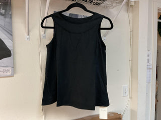 Boatneck Tank